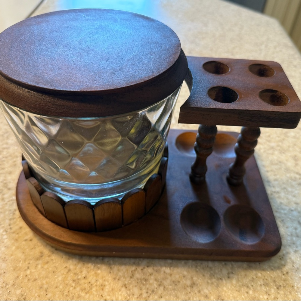 Vintage Fairfax Wood 4 Pipe
Stand with Heavy Glass Humidor 9 1/2" x 6 1/2" x 7"
